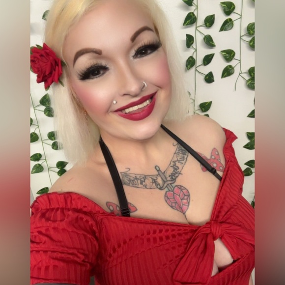 Meet your Posher, Kristine - Picture 6 of 6